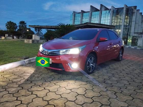 TOYOTA COROLLA 1.8 GLI 16V FLEX 4P AUTOMÁTICO TOYOTA COROLLA 1.8 GLI 16V FLEX 4P AUTOMÁTICO
